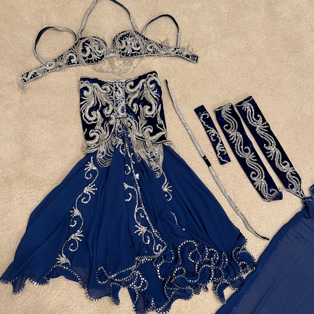 Authentic VINTAGE Madame Abla Egyptian Bellydance Costume